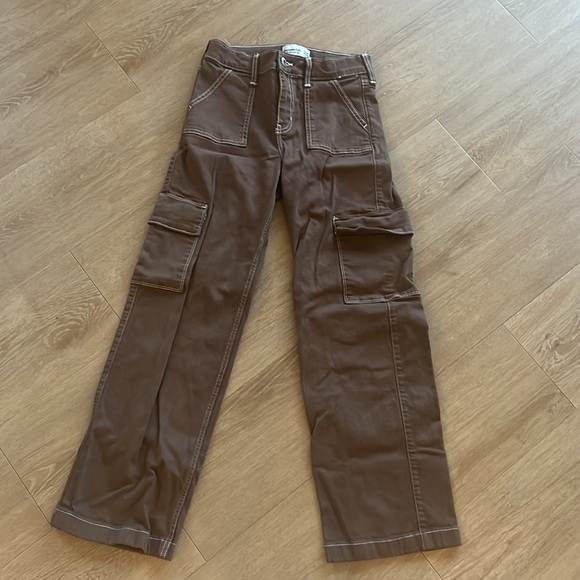 Abercrombie Kids High Rise Wide Leg Brown Pants - Picture 2 of 4